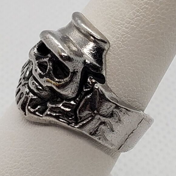 Adjustable Silver Skull Ring - Picture 3 of 4